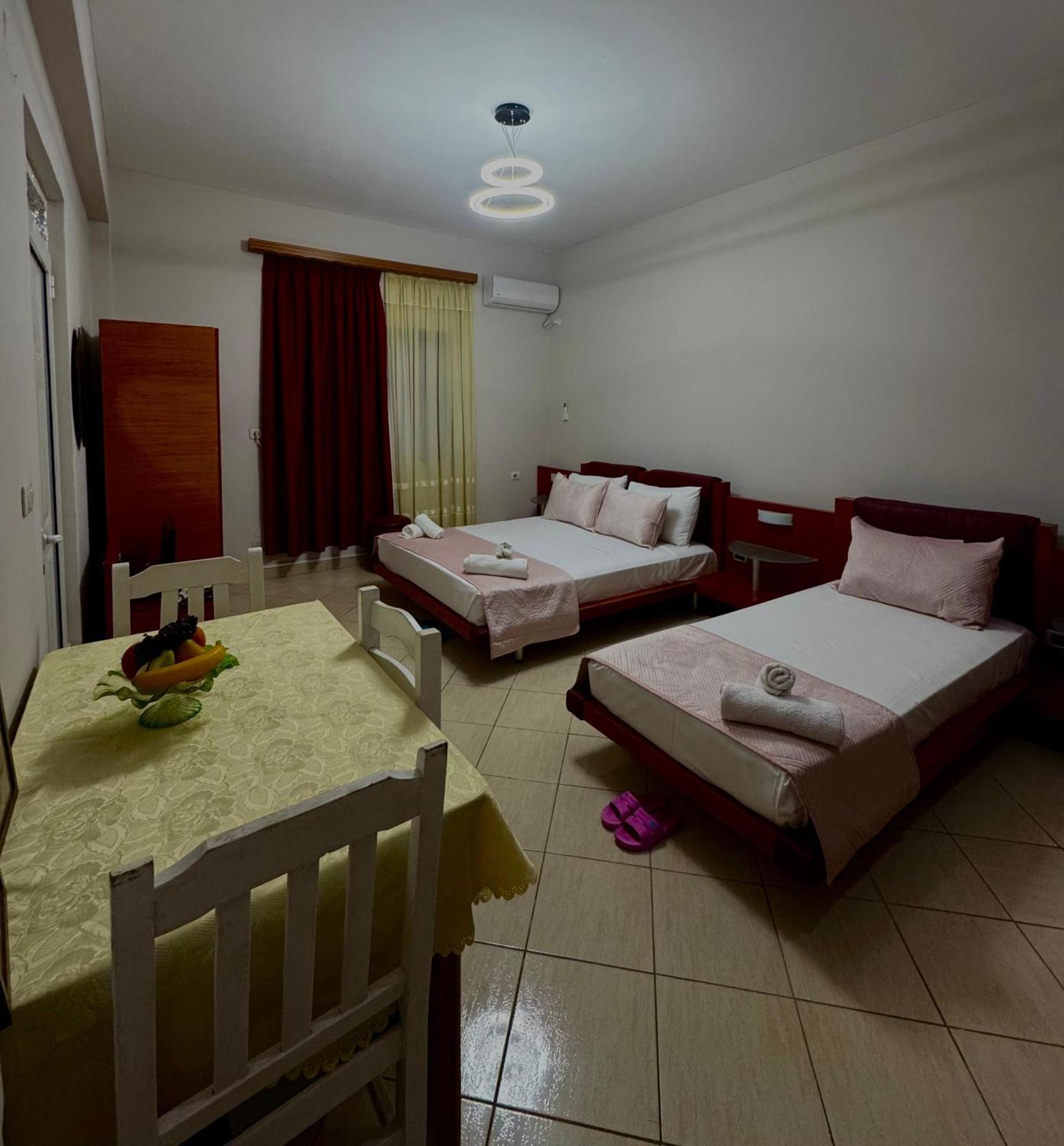 Draci Apartments Sarandë 外观 照片